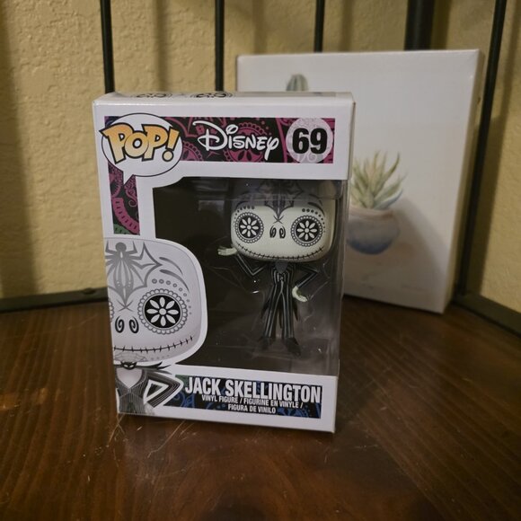 FUNKO POP DISNEY NBC JACK SKELLINGTON #69 DAY OF THE DEAD VINYL FIGURE In Stock - Picture 5 of 5